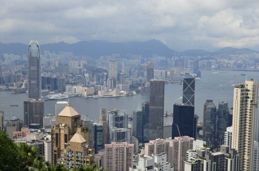 香港正在快速改变。