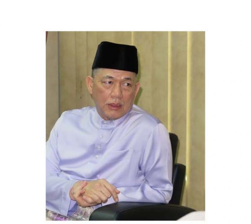 副首相法迪拉向媒体发表谈话时摄。