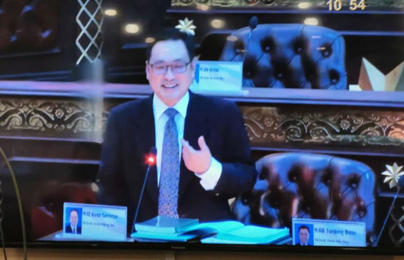 砂议长拿督阿玛阿斯菲雅援引议会常规第22（11）条做出裁决，终止哥打圣淘沙区州议员张健仁参与2020年砂拉越财政预算案辩论。