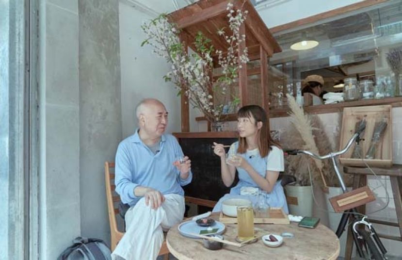 阿Sa与Michael体验的第一站，就是到一家文青味浓厚的cafe共晋午餐。