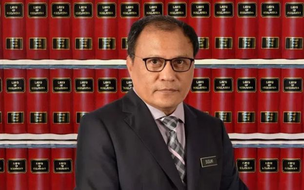 总检察长莫哈末杜苏基。