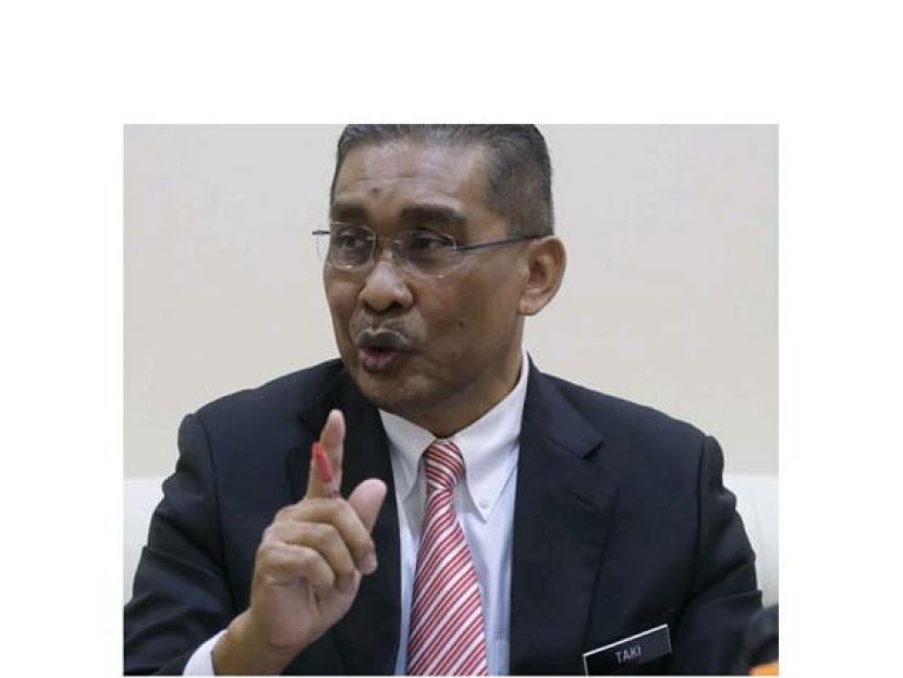 首相署部长拿督达基尤丁。