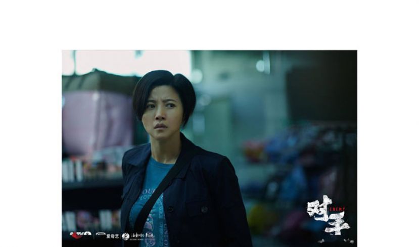 电视剧《对手》中，颜丙燕饰演国安队长段迎九。