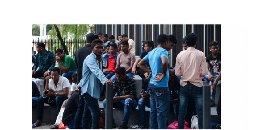 凯里指示接种中心　须为有预约外籍人士打疫苗