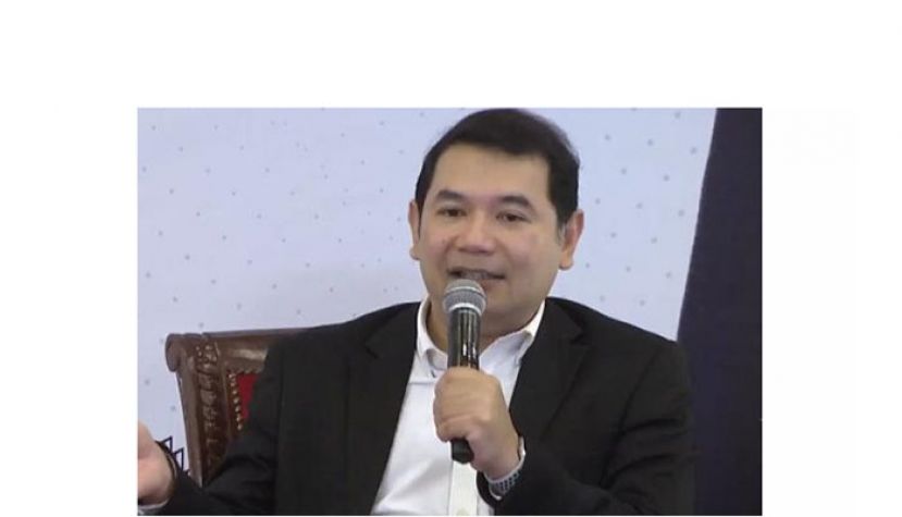 经济部长拉菲兹。