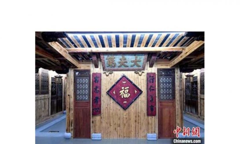 抬步走进福建省福州市永泰县博物馆永阳风情馆，用复古庄寨构件营造出的&ldquo;古代厅堂&rdquo;，仿若穿越时。