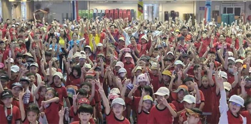 热身运动结束后的合影。