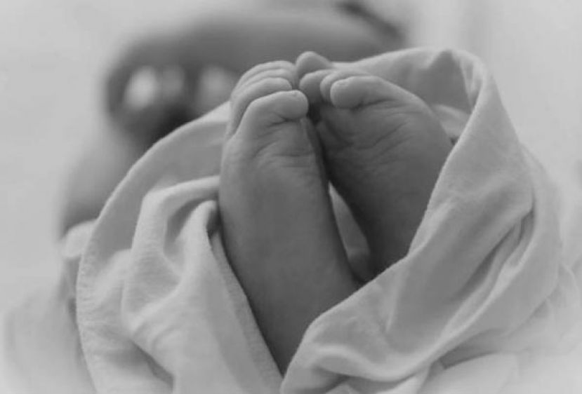 婴儿在梦中逝世 验尸报告指婴儿的死因是肺出血