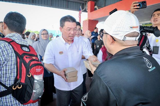 倪可敏：外资上周撤走了36亿6000万令吉