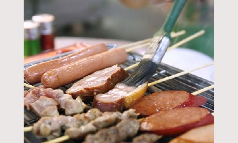 吃烧烤怕致癌　六招降低风险