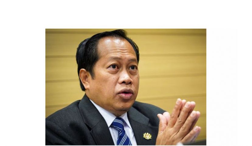 拿督斯里阿末马斯兰。