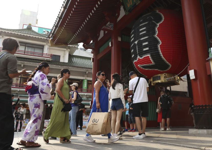 日本政府7月1日将调高国际观光旅客税。