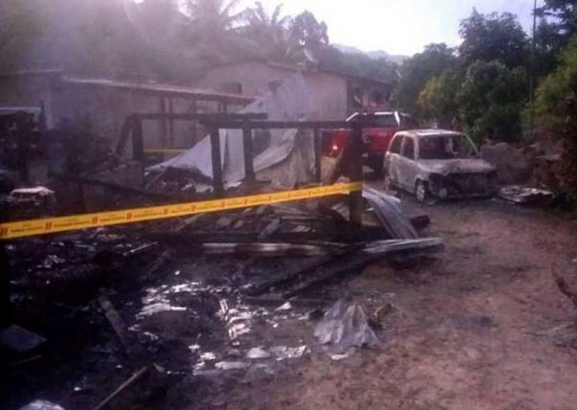 大火毁沙巴丹南木屋，一家五口成焦尸。