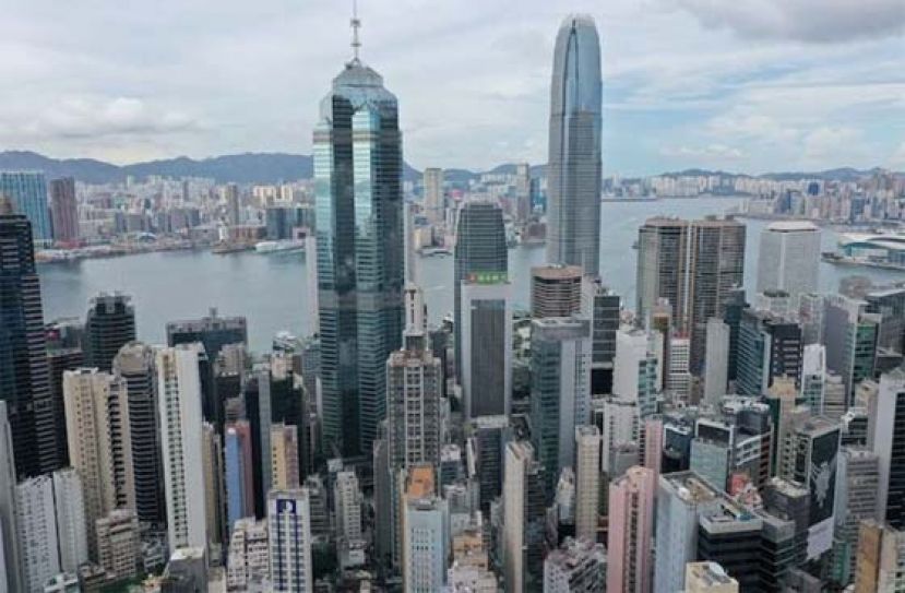 摩根大通称，香港房地产市场上&ldquo;大量被低估的资产&rdquo;，可能会引起香港地产大亨趁低吸纳。