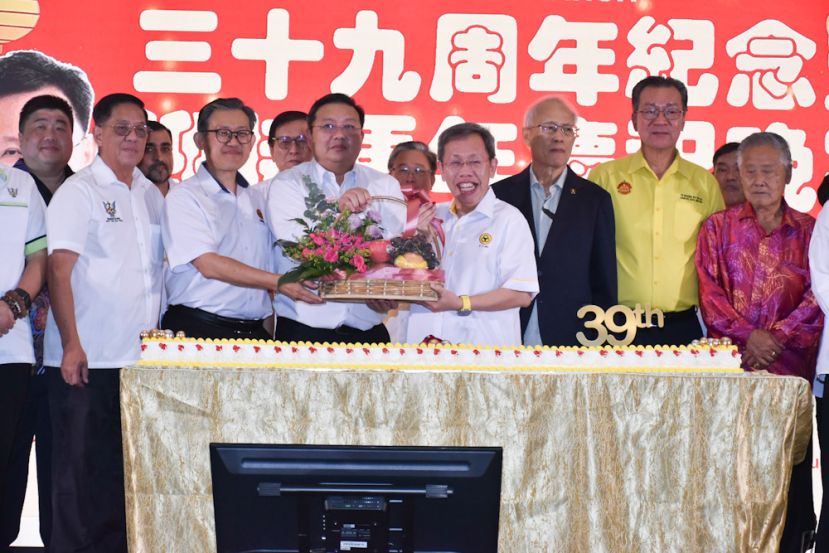 薛华东呼吁党员同志做好准备  迈向新的阶段与挑战