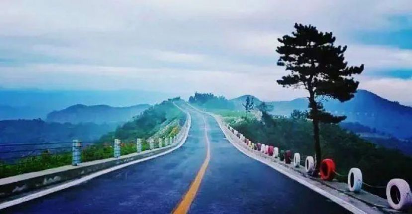 8条自驾游公路可览河北最美风景