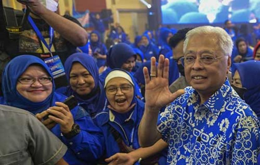 ●首相拿督斯里依斯迈沙比里。