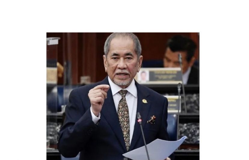 拿督斯里旺朱乃迪。