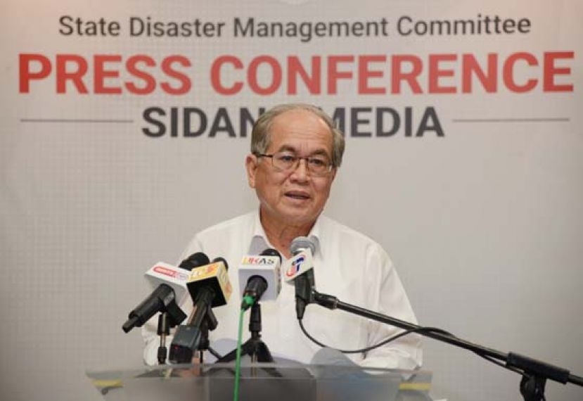 拿督阿玛道格拉斯。