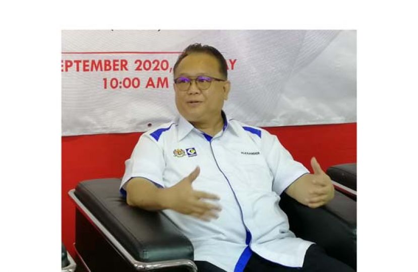 砂盟秘书长拿督亚历山大。