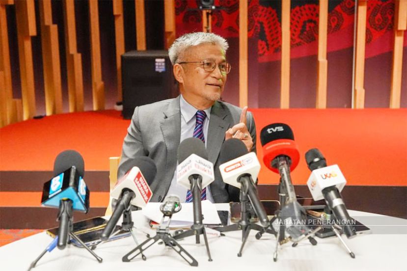 安华拉拜伊：独中统考文凭入砂政府属下四所大学 需修读并通过马来文科目方可获颁学士学位