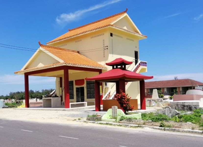 重建后的珠巴华人义山百姓祠。