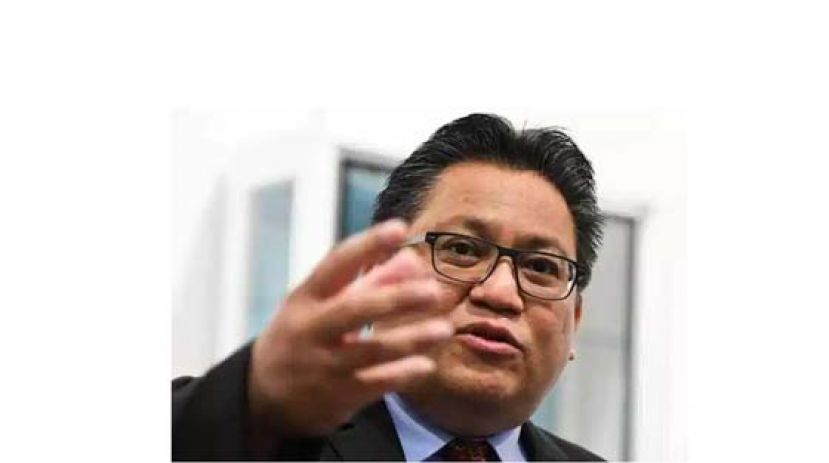 拿督诺嘉兹兰。