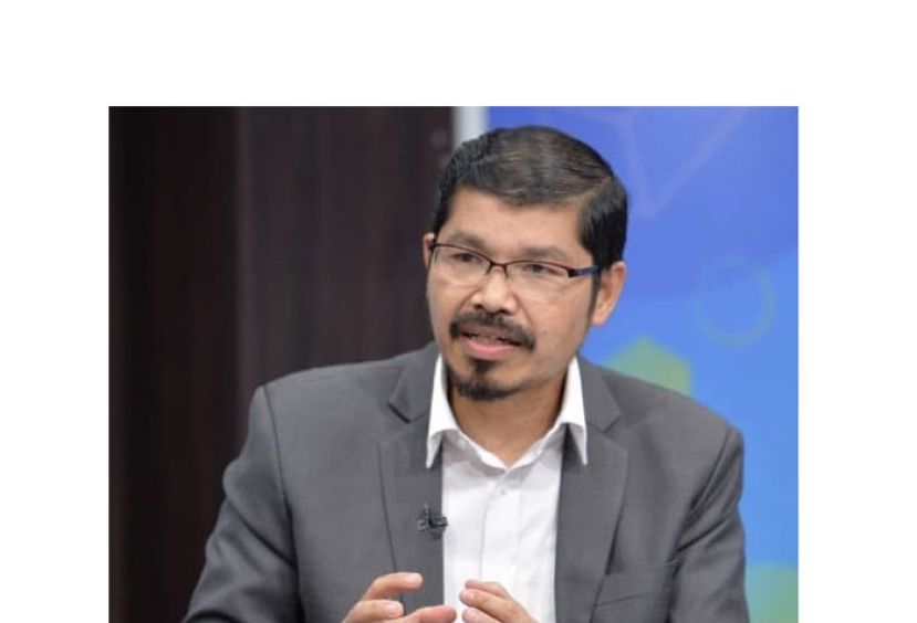 拿督斯里莫哈末乌兹尔。