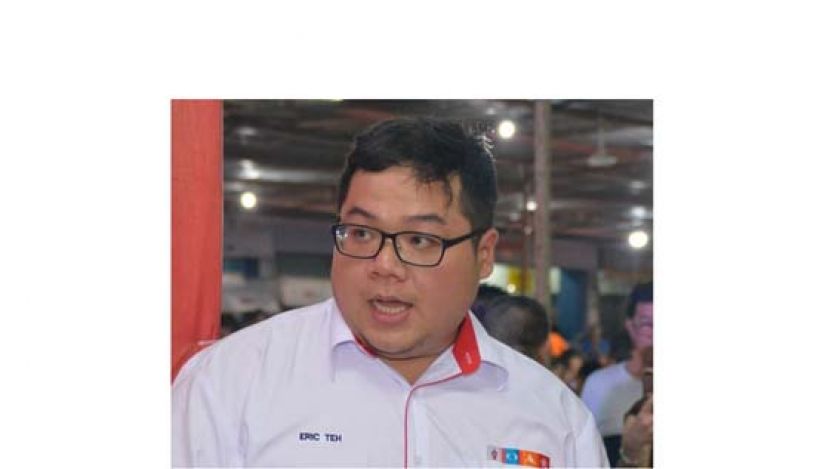 社青团总秘书郑鸿杰。