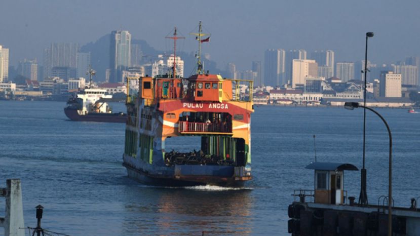 政府会确定槟州港务局，继续具标志性和具遗产性的槟州渡轮服务。