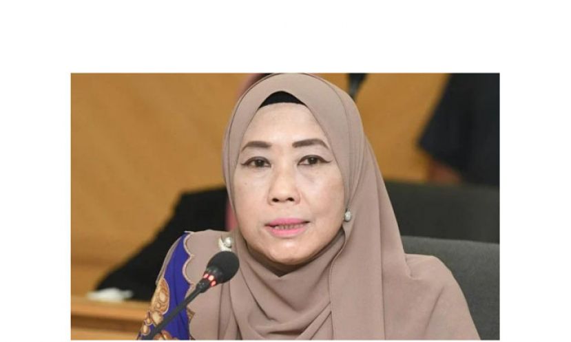 副卫生总监诺哈雅蒂。