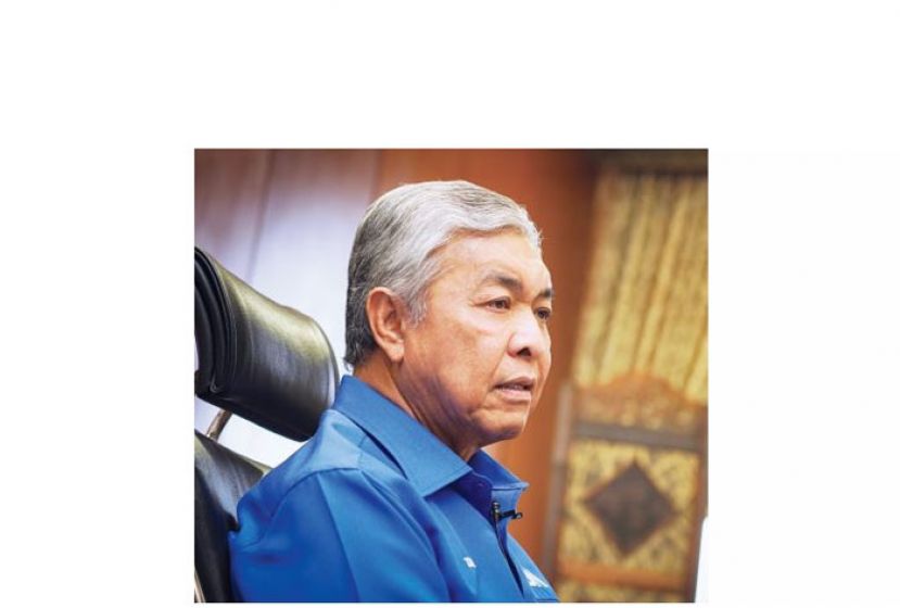 拿督斯里阿末扎希。