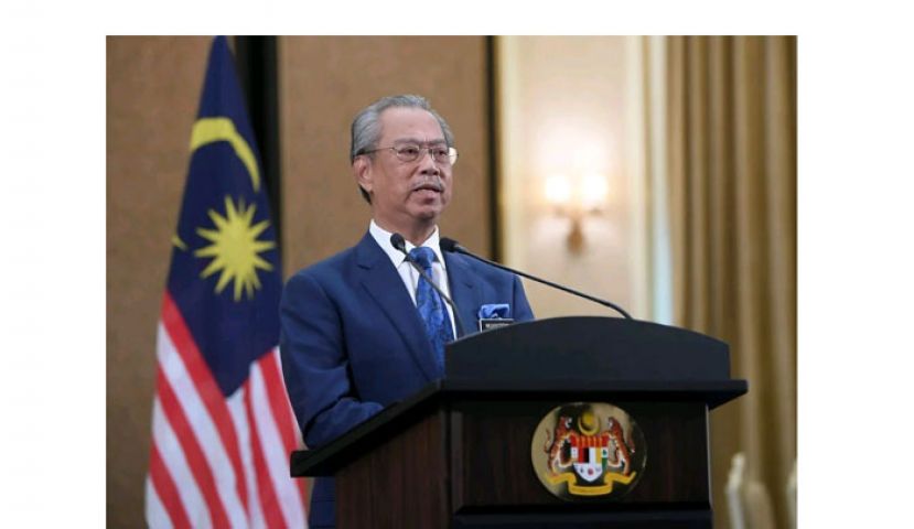 首相丹斯里慕尤丁。