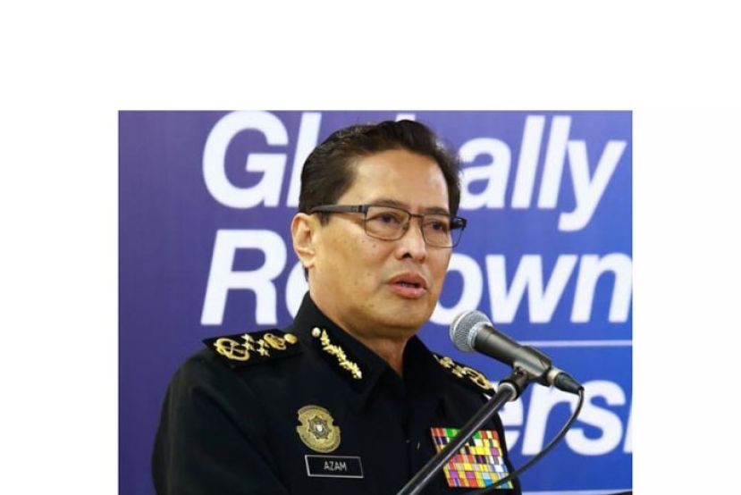 丹斯里阿占巴基。