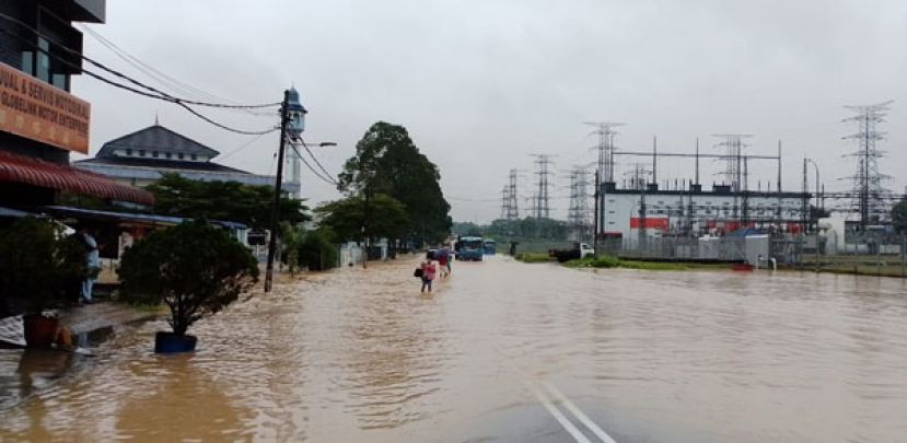 431名考生因水灾受困无参加SPM考试  教育部另外安排补考