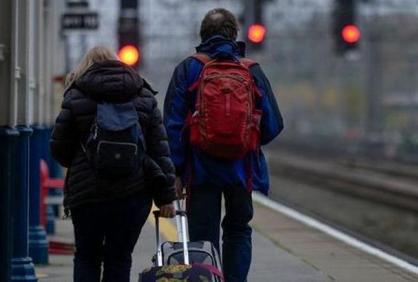 英机构警告：2023年英国将陷入长达一年的衰退