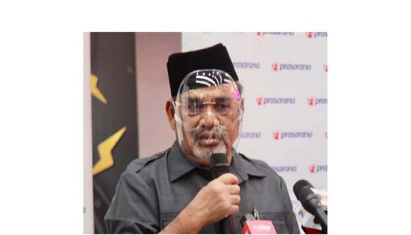 达祖丁日前在记者会上只戴面罩，没戴口罩。