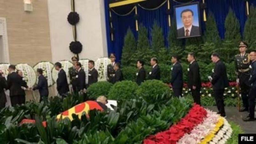 中国前总理李克强今日火化，习近平等将出席葬礼。