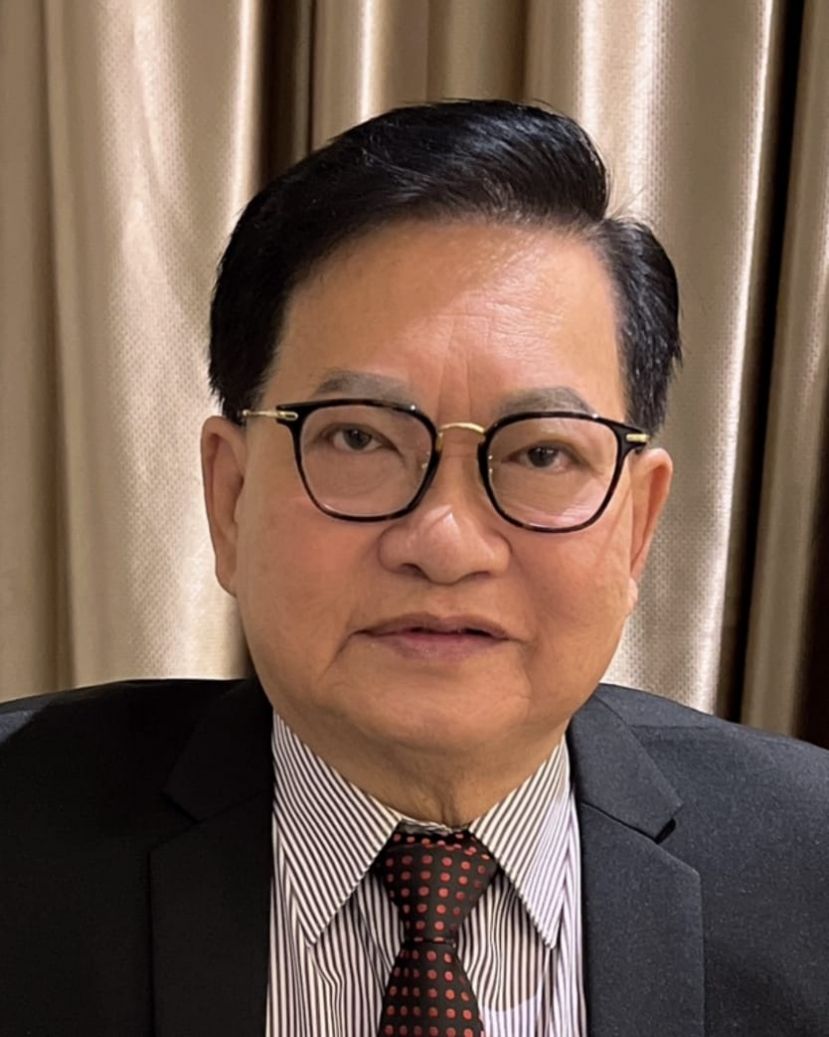 斯木省华总会长兼成邦江中华总商会会长拿督吴标生博士。