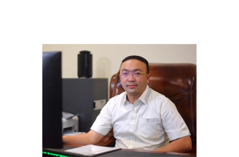 晋汉连省华青总团长兼巴达旺市议员郑国栋。