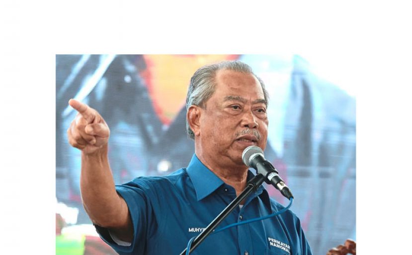 丹斯里慕尤丁。