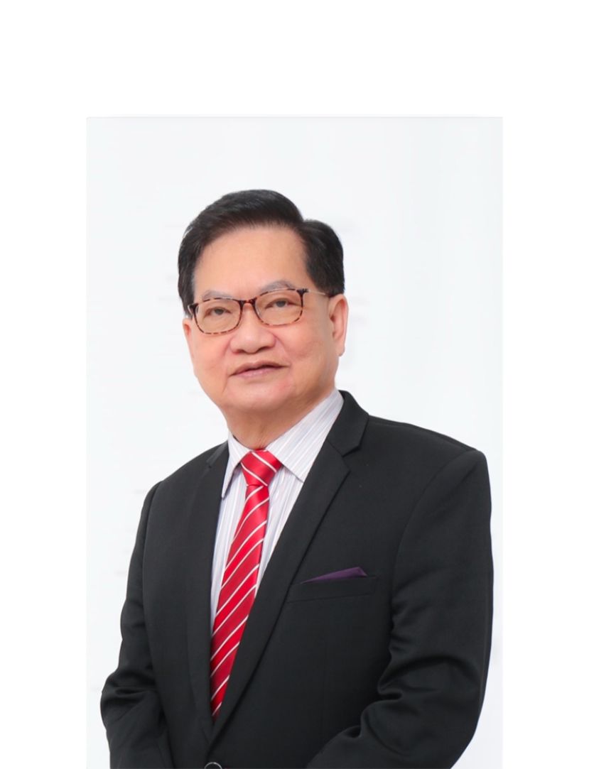 斯木省华总会长兼成邦江中华总商会会长拿督吴标生博士。