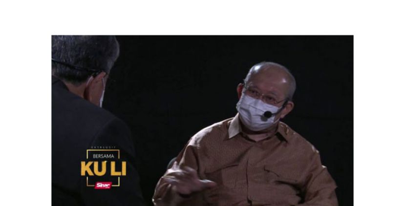 东姑拉沙里认为，巫统内部分裂是国阵倒台的主要原因。