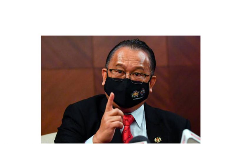 拿督斯里亚历山大。