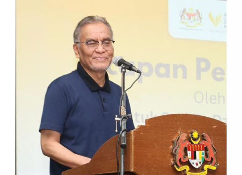 卫生部长祖基菲里。