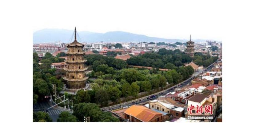 开元寺，它是宋元时期泉州规模最大、官方地位最突出的佛教寺院，反映了当地的多元文化。