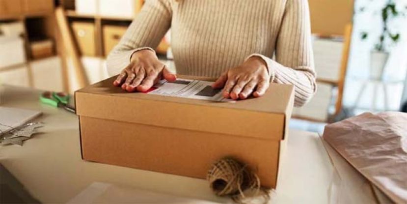 拆速递包裹未洗手搓眼，湖北女子感染带状疱疹。