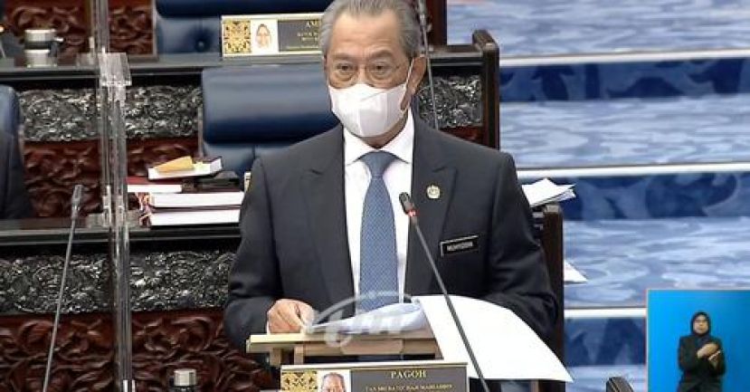 首相丹斯里慕尤丁。