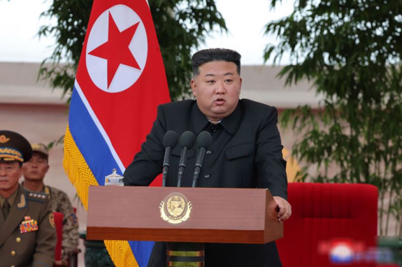 金正恩称这批飞弹发射器是他亲自设计。