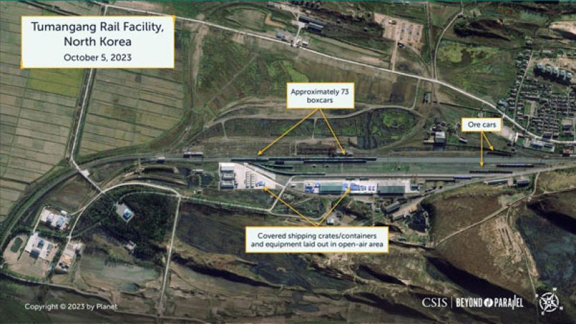 位于朝俄边境的豆满江车站出现73辆铁路货运列车，显示朝鲜可能向俄国供应武器。